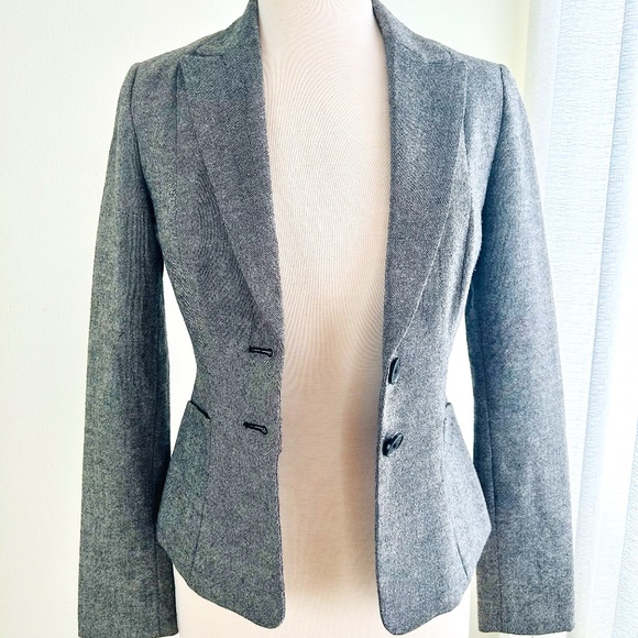 H&M Tailored Fitted Gray Tweed Wool Blazer Size 4 - Picture 1 of 12